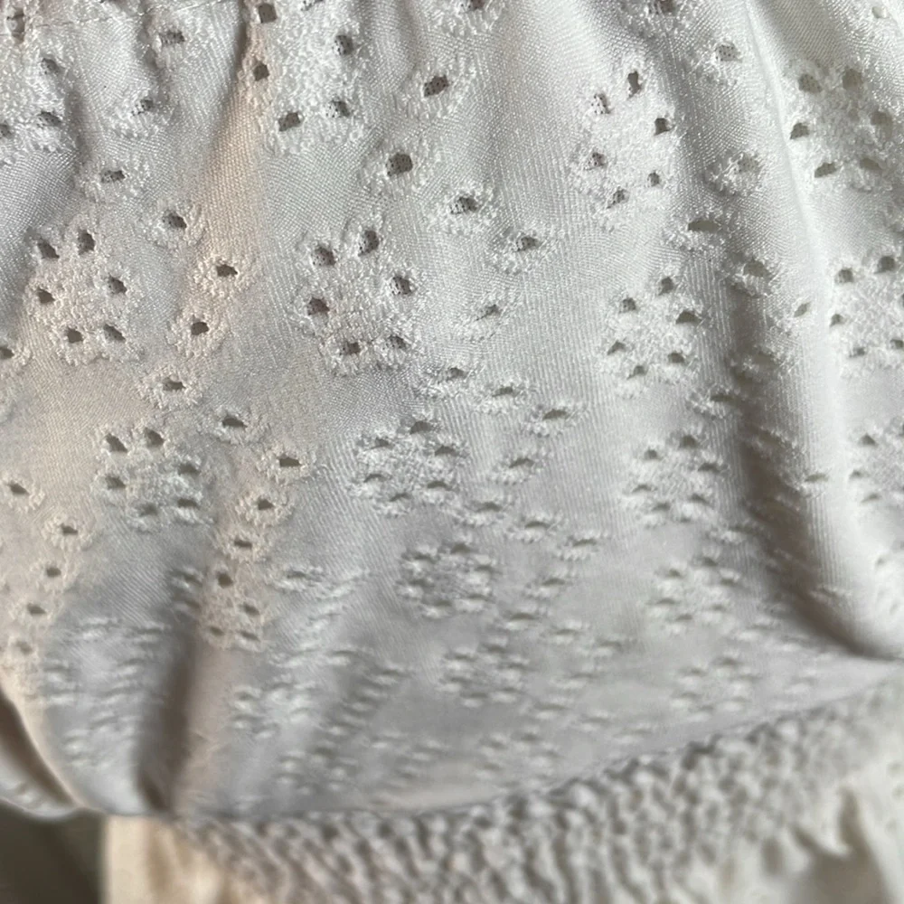 Urban Romantics White Eyelet Smock Off Shoulder, Size: S. - Picture 8 of 11